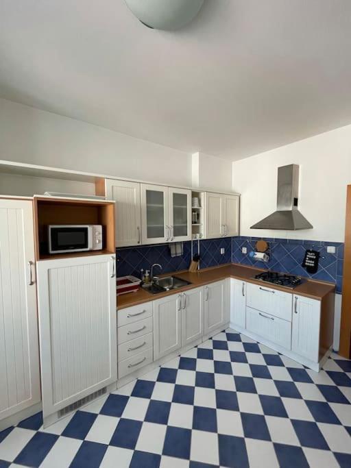 Apartman Obchodna Bratislava Exterior photo